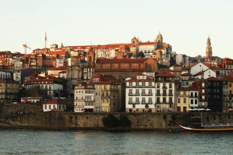 Porto: Sunset Walking Tour with Port Wine Tasting - The Tour Itinerary and Experience