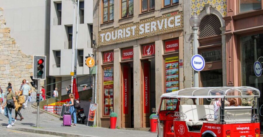Porto: Tuk-Tuk Tour, Douro River Cruise, and Wine Tasting - Who Is This Tour Best For?