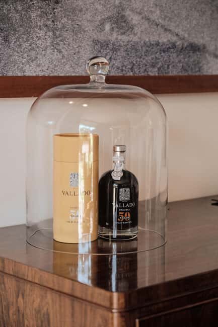 Porto: VR Experience & Old Port Tasting - Poente by Vallado - The Value Factor