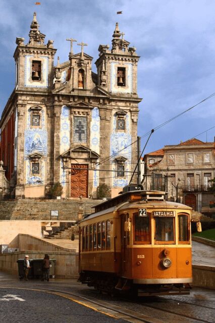 Porto: Wine Tasting With Snack Walking Tour - Who Is This Tour Best For?