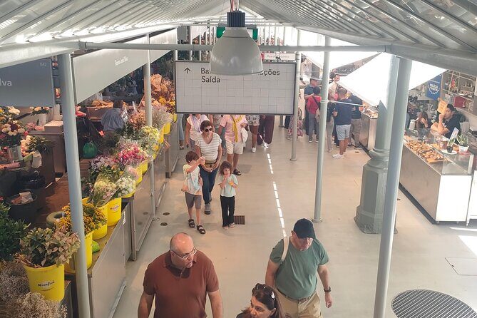 Porto with a Local Private City Tour and Lunch - Transportation and Flexibility