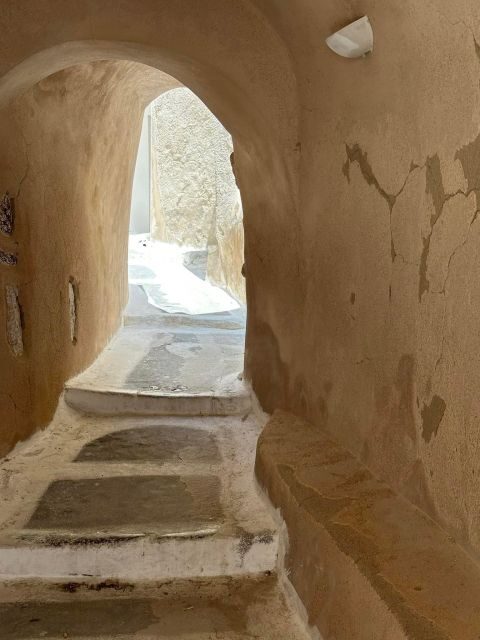 Pottery Workshop - An In-Depth Look at the Santorini Pottery Workshop