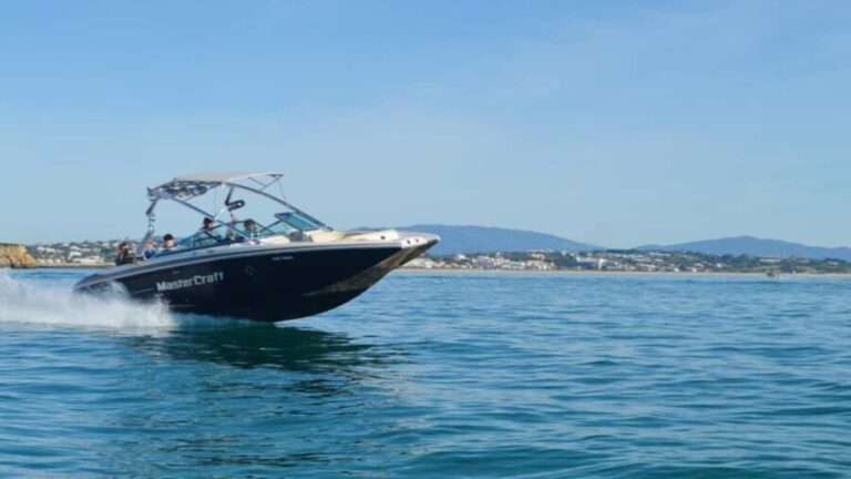 Power and luxury on a Mastercraft x80 - The experience from a traveler’s perspective
