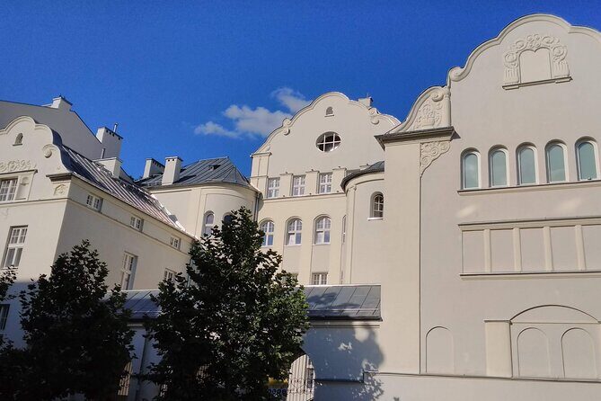 Praga District: Warsaws Hidden Gem - Who Should Consider This Tour?