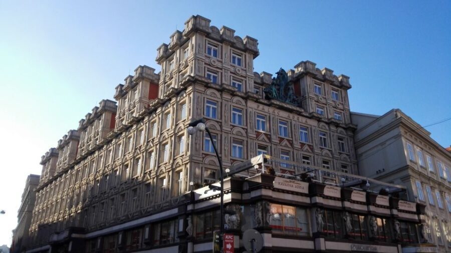 Prague 3-Hour Architectural Tour - Detailed Breakdown of the Itinerary