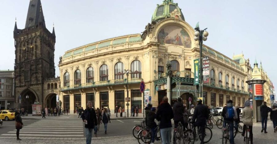 Prague "ALL-IN-ONE" - big tour - The Midday Break & Practicalities