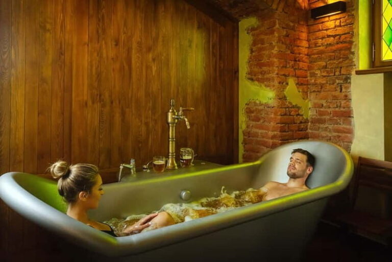 Prague: Beer and Wine Spa Bath with Salt Cave Experience - The Experience in Detail