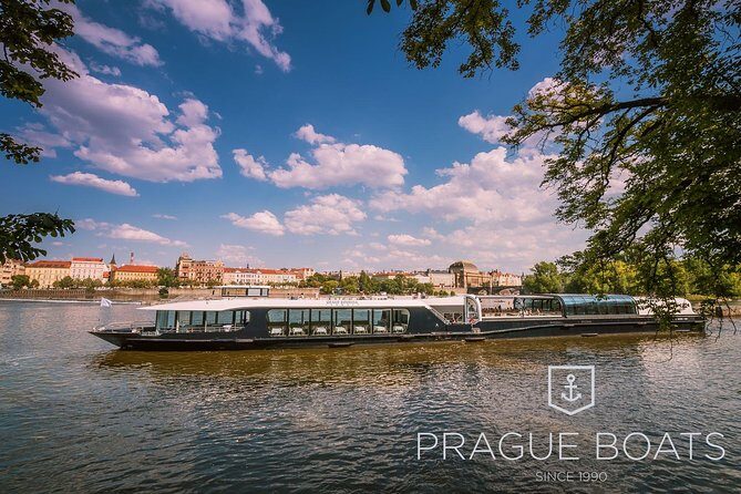Prague Boats 2-hour Lunch Cruise - Food Quality and Value