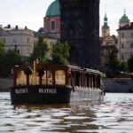 Prague: Canal Cruise Around Charles Bridge - The Itinerary in Detail: What You’ll See and Do