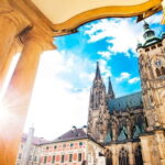 Prague Castle: 1-Hour Introduction Tour with Entry Ticket - How the Visit Works