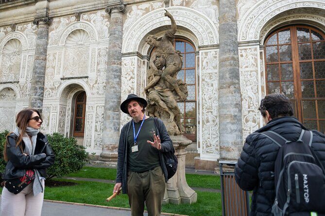 Prague: Castle Entry Ticket with Guide and River Cruise - The Itinerary in Detail