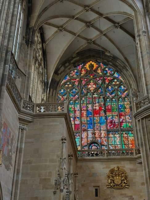 Prague Castle Ticket & Audioguide with Pick-up in GPG Office - What to Expect from This Tour