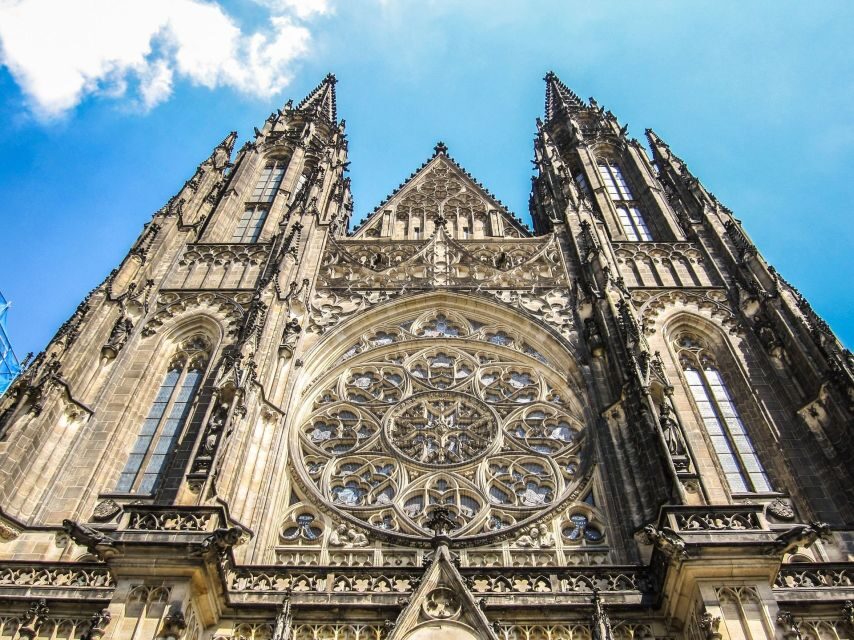Prague Castle Walking Tour - Detailed Breakdown of the Itinerary