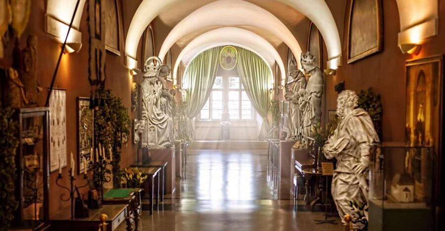 Prague: Charles Bridge Museum Entry Ticket - How the Experience Is Organized