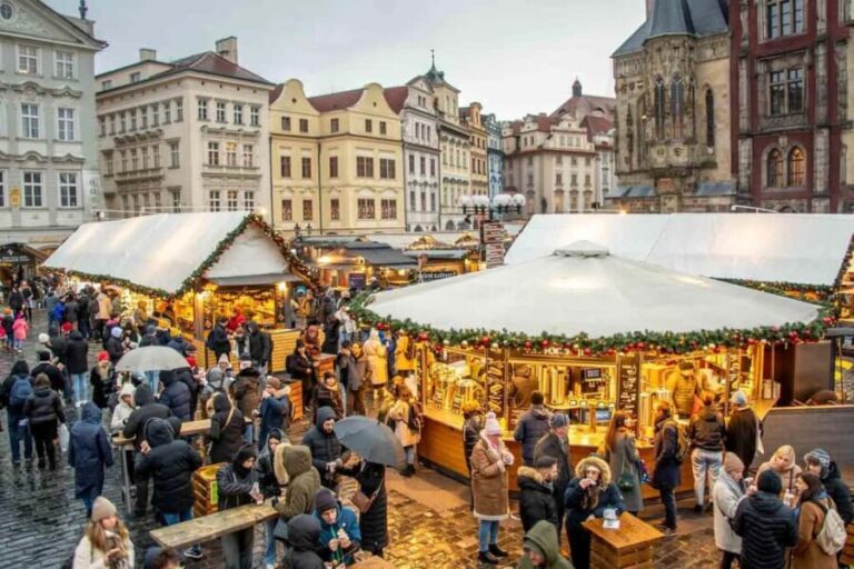Prague Christmas Market Tour - Savoring Seasonal Flavors