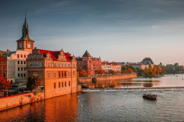 Prague: City Tour in Full - What Makes This Tour Stand Out?