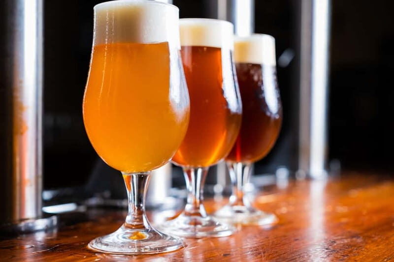 Prague: Craft Beer Tour 8 Czech Beers, Taproom & Beer Garden - Key Points