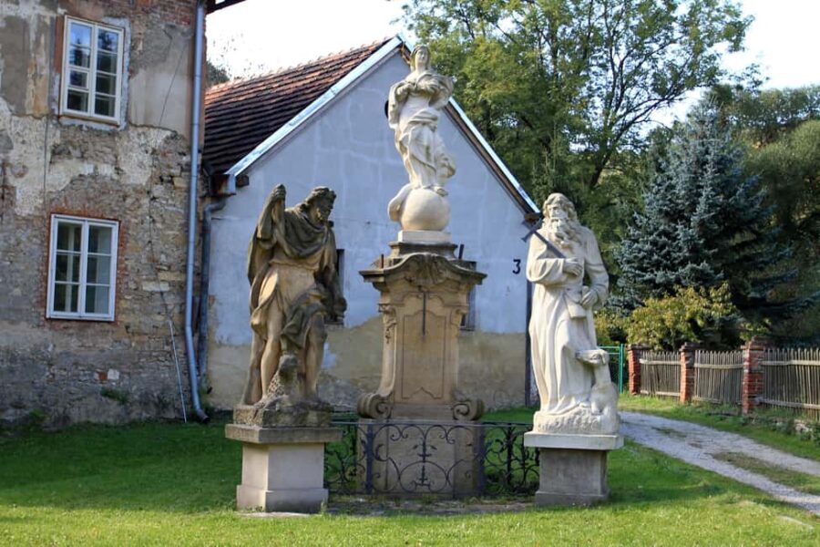 Prague: Czech Village Walking Tour with Guide - Final Thoughts