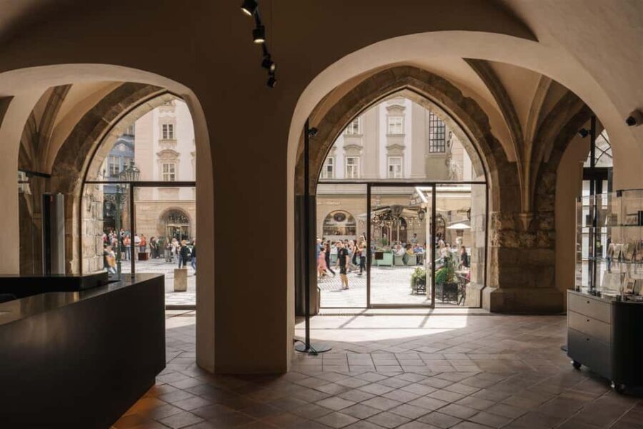 Prague: Dan Brown Tour - Is the Tour Worth the Price?