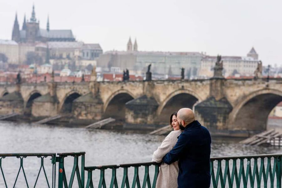 Prague: Golden Hour Walking Tour with Photos - The Guide and Photography: Why They Matter