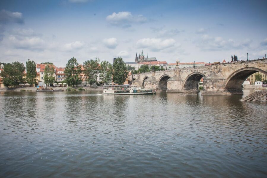 Prague: Lunch Cruise on Vltava River with open Buffet - What Sets It Apart?