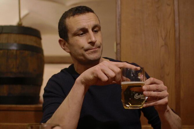 Prague Microbrewery Tour and Beer Tasting - Microbreweries and Pubs: What’s Special?