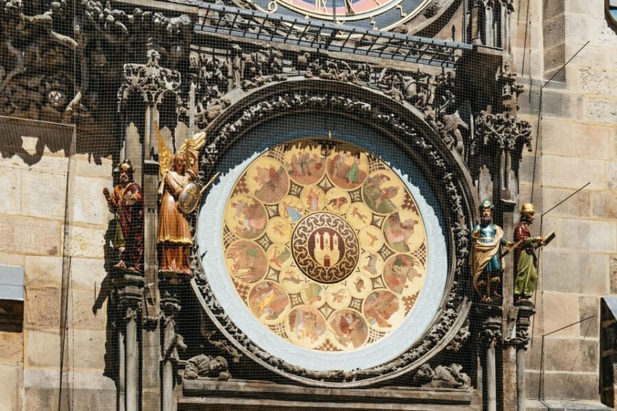 Prague: Old Town, Astronomical Clock and Underground Tour - The Real-World Experience
