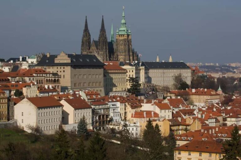 Prague: Private Castle Tour with Limousine-alone at catle - The Practical Details