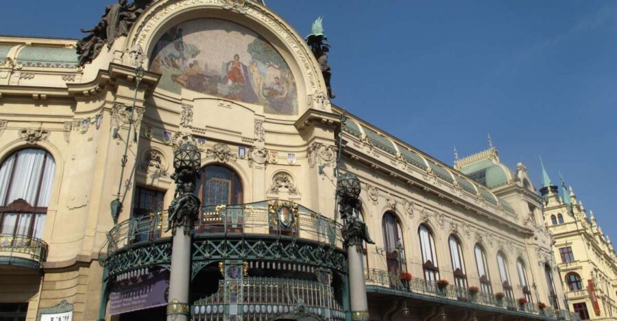 Prague: Private Cubism & Art Nouveau Walking Tour - What to Expect from the Tour