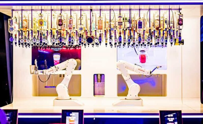 Prague: Robotic Bar Entry with a Drink Included - Is It Worth It?