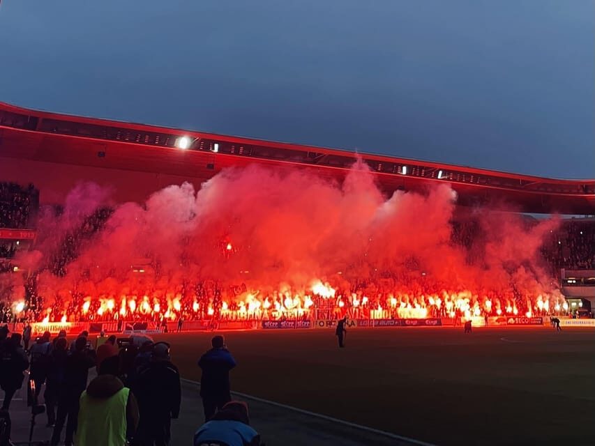 Prague: See a football game of Slavia or Sparta with a Local - FAQ