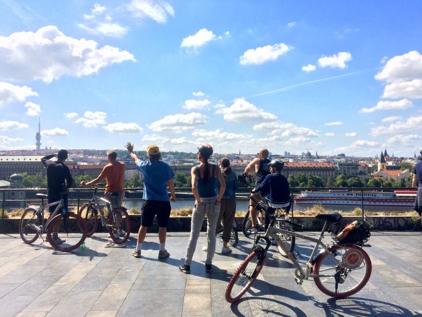 Prague: Stunning Viewpoints, Castle, City & Park Bike Tour - What Makes This Bike Tour Stand Out
