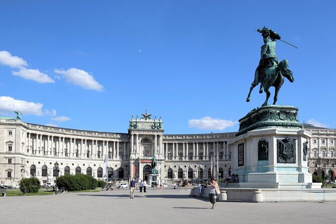 Prague - Vienna One-way Sightseeing Private Tour - In-Depth Look at the Itinerary
