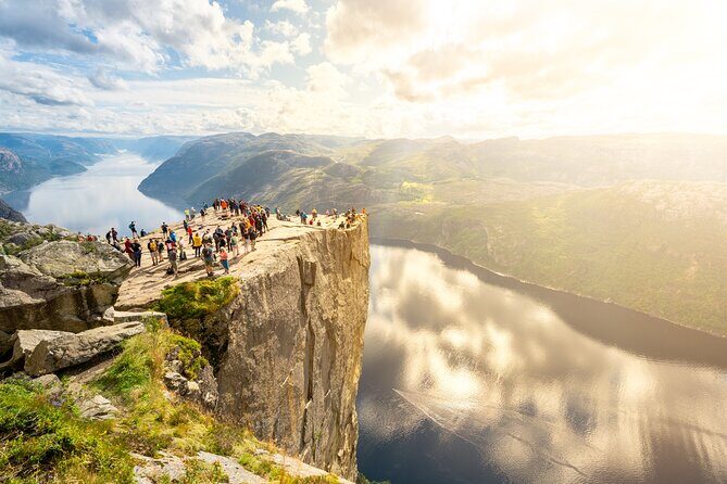 Preikestolen | Pulpit Rock - Hike with a Norwegian guide - Key Points