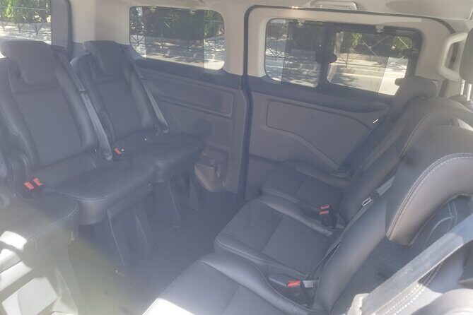 Premium Private Transfer:Your Door to Spain's Iconic Destinations - What to Expect from the Private Transfer