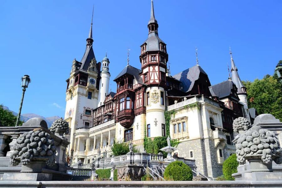 PREMIUM TOUR SMALL GROUP Bucharest-Peles&Bran Castles-Brasov - The Day’s Itinerary in Detail