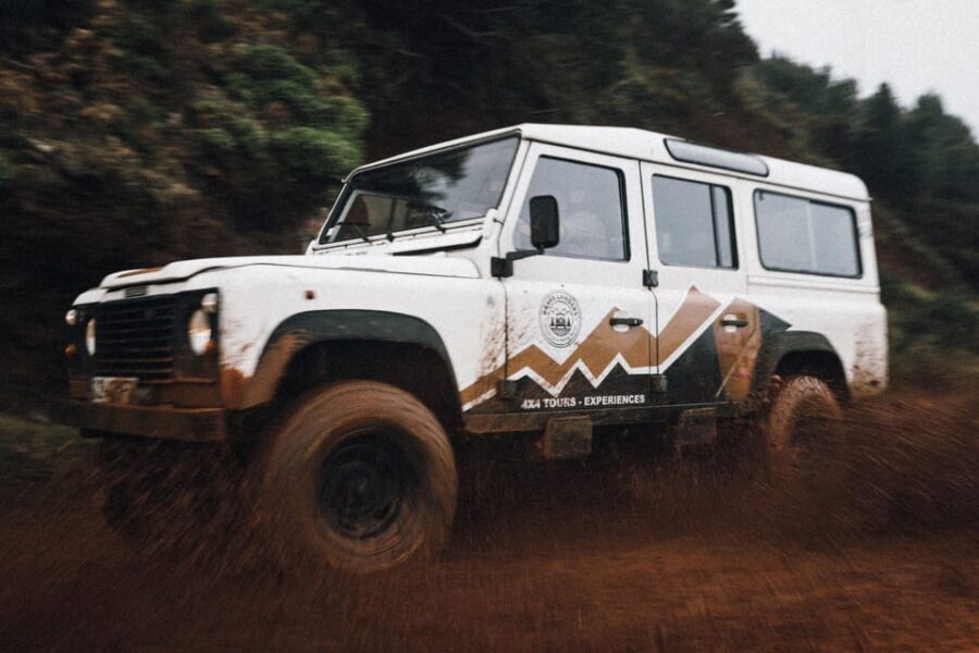 Priv. East: 4x4 Tour|Pico do Areeiro|Santana Typical Houses| - Who Should Book This Tour?