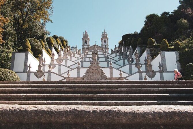 Private 3 Day Tour Landscapes and Local Flavor - A Deep Dive into the 3-Day Landmarks and Local Flavors Tour