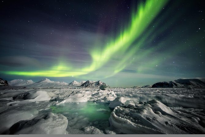 Private 4-hour Northern Lights Tour with Expert Local Guides - The Itinerary: What Does the Night Look Like?