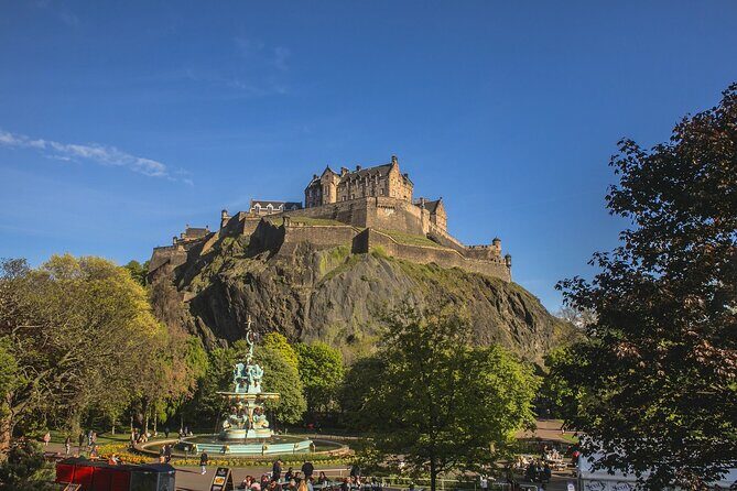 Private 4h Walking Tour in Edinburgh with Edinburgh Castle Tour - Things to Keep in Mind