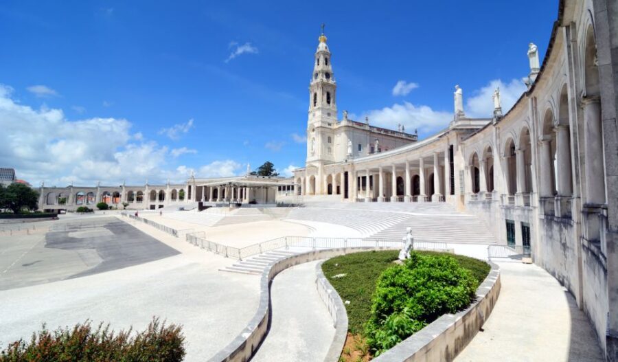 Private 6-hour tour of Fatima from Porto with Hotel pick up - Real Reviews and Insights