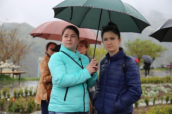 Private 8-9-hour Echmiadzin, Zvartnots, Garni and Geghard trip from Yerevan - What Visitors Say