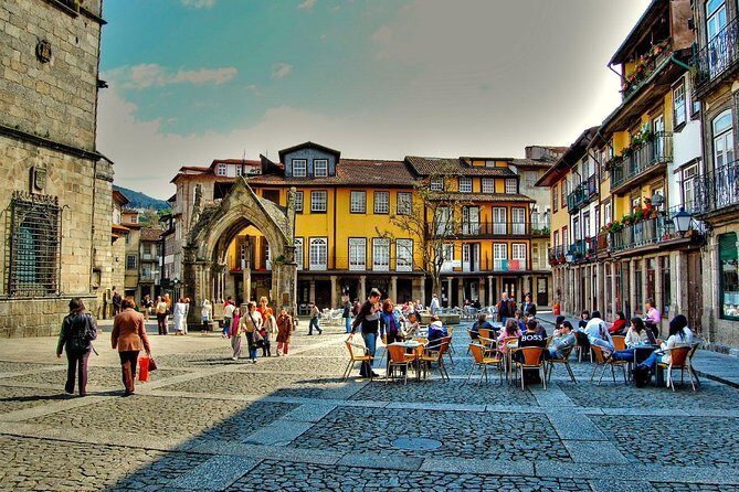 Private 8-hour tour to Braga and Guimaraes from Porto Hotel w/ driver and guide - Who Should Consider This Tour?