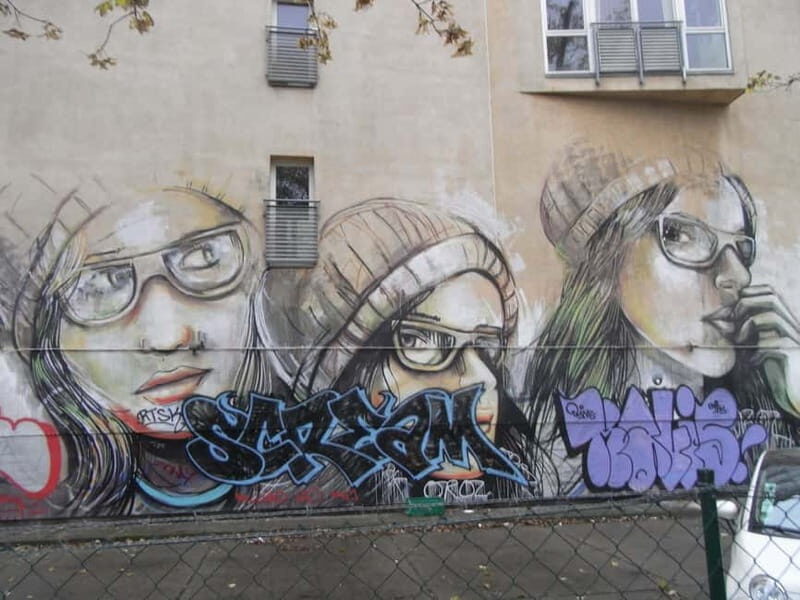 Private Alternative Berlin Tour -Murals, Graffiti and Squats - What to Expect from the Tour