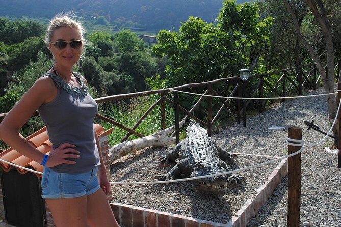 Private and Guided Tour of Gole Alcantara with traditional Lunch - Who Is This Tour Best Suited For?