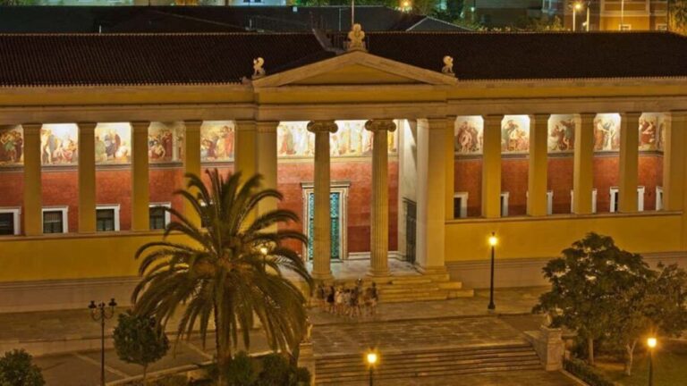 Private Athens Illuminated Sights Tour - An In-Depth Look at What the Tour Offers