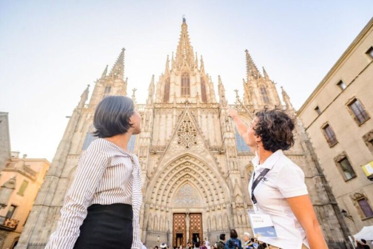 Private Barcelona Tour: Explore Gaudí and the Gothic Quarter - Breaking Down the Itinerary