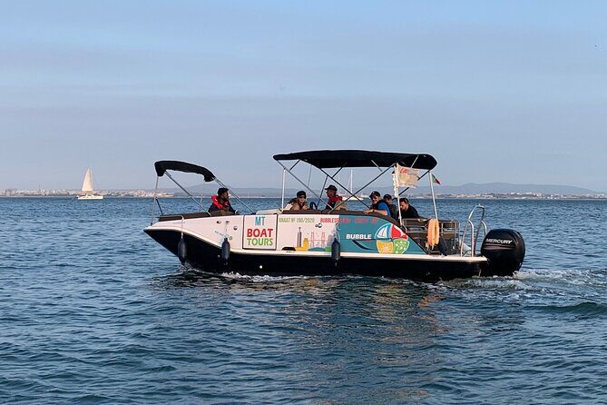 Private Boat Cruise with 6 Bottles of Champagne (2 hours) - What’s the Experience Really Like?