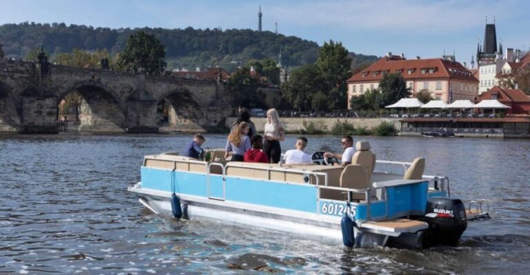 Private Boat Cruise With Unlimited Prosecco - Who Will Love This Experience?