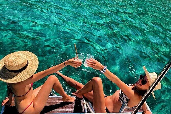 Private boat tour - caves, snorkeling, bays and beaches - The Sum Up